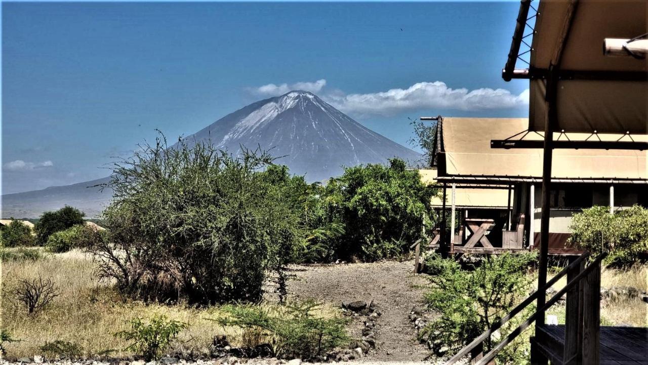 Africa Safari Lake Natron Mtowabaga Экстерьер фото